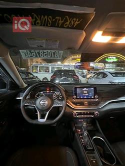 نيسان ألتيما